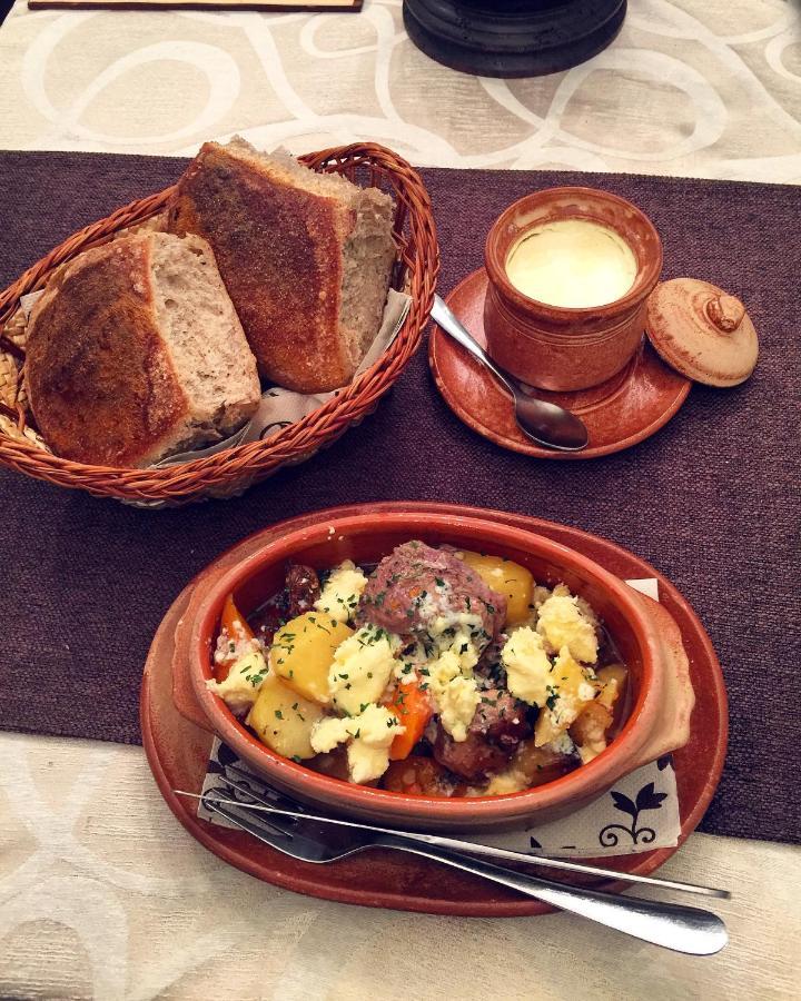 Prenociste & Restoran - Kasic Bed & Breakfast Brodarevo Exterior photo